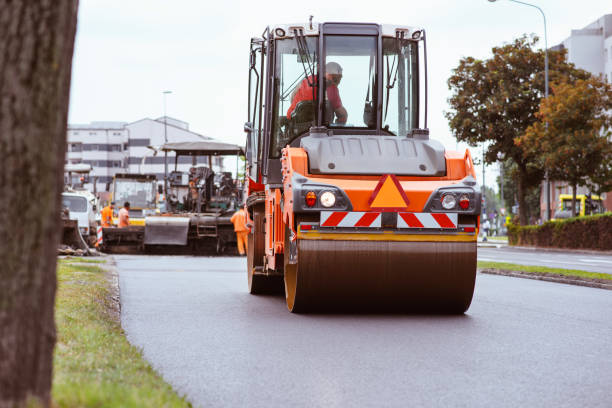 Best Driveway Paving Contractor  in Union City, TN